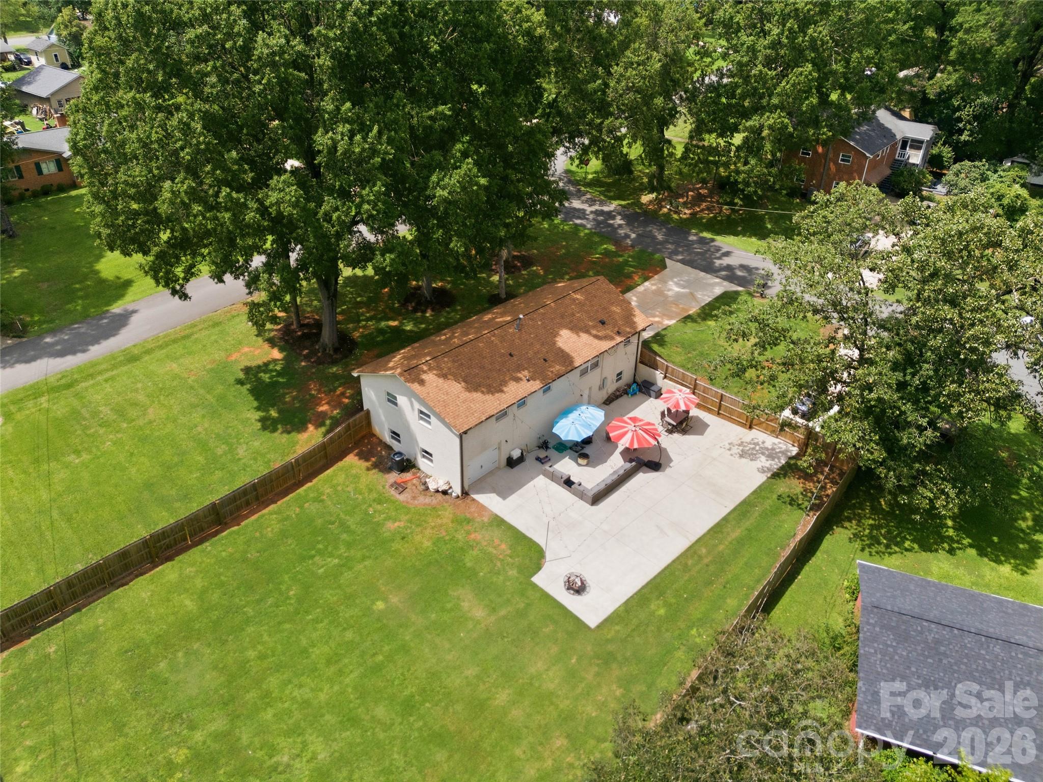 1301 Manchester Lane — Charlotte