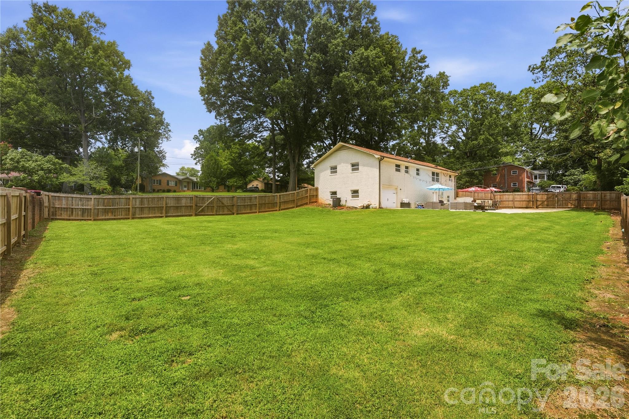 1301 Manchester Lane — Charlotte