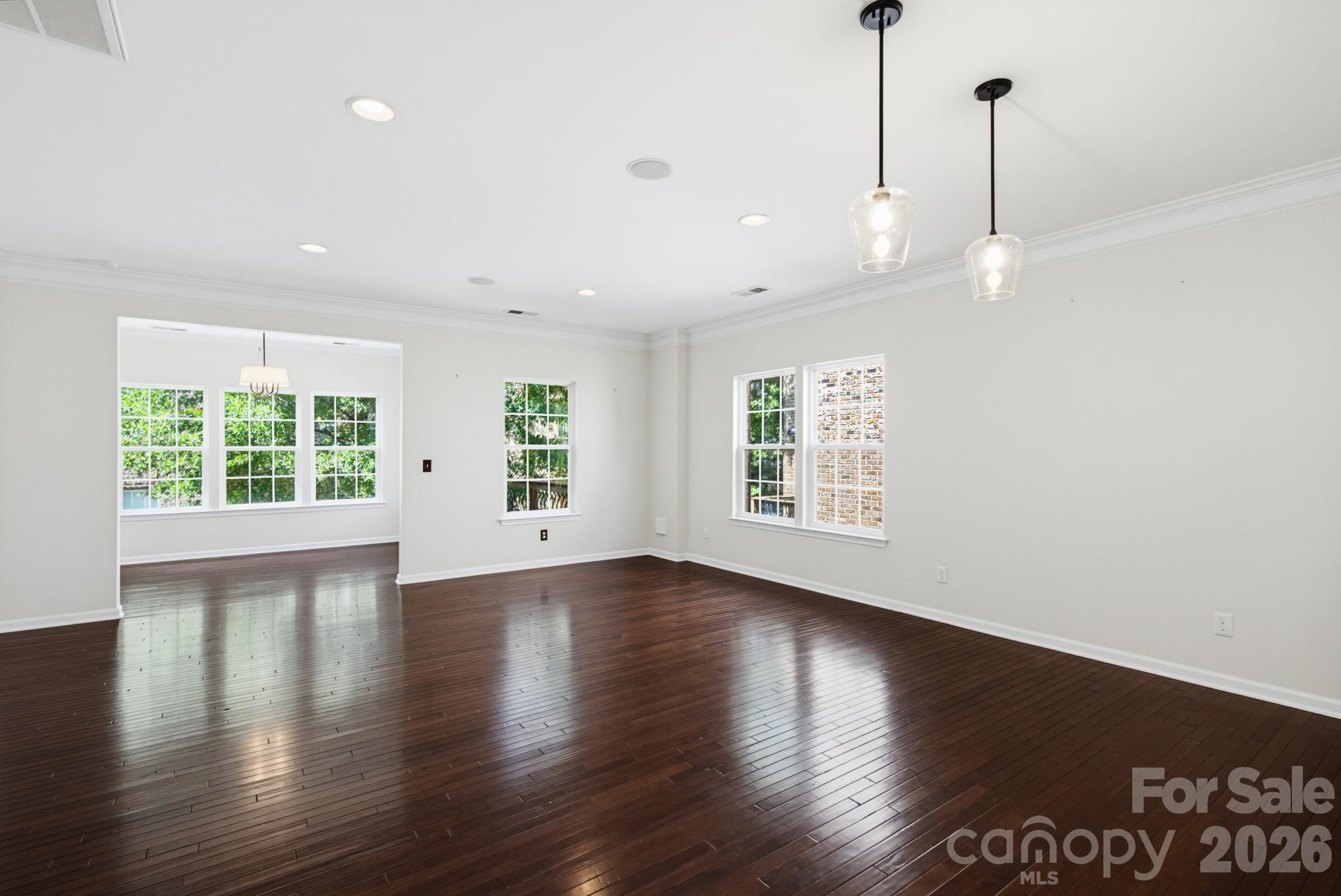 225 Lincoln Street — Charlotte