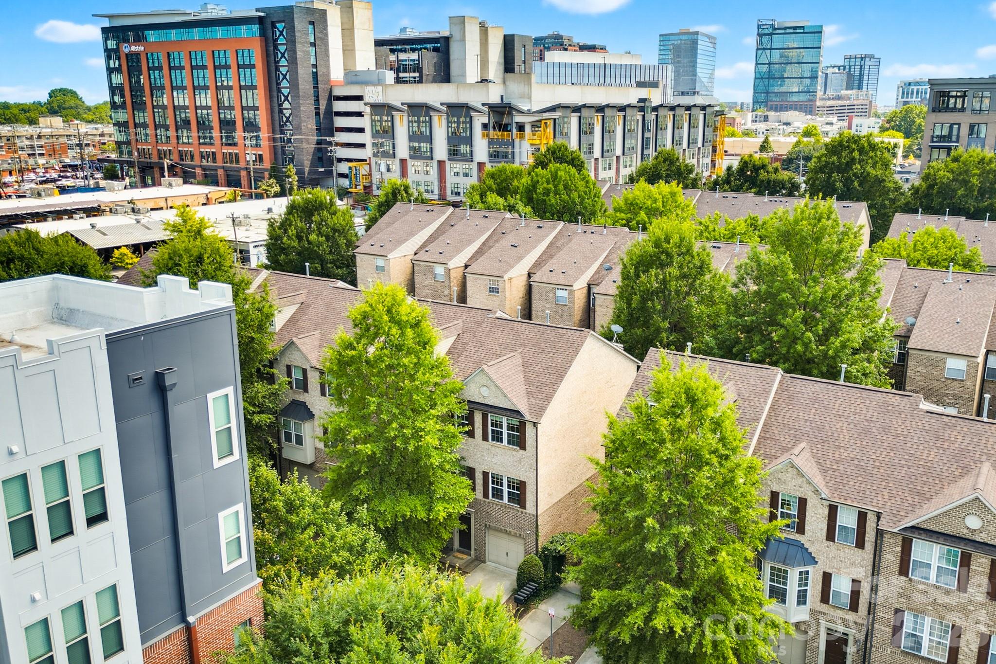 225 Lincoln Street — Charlotte