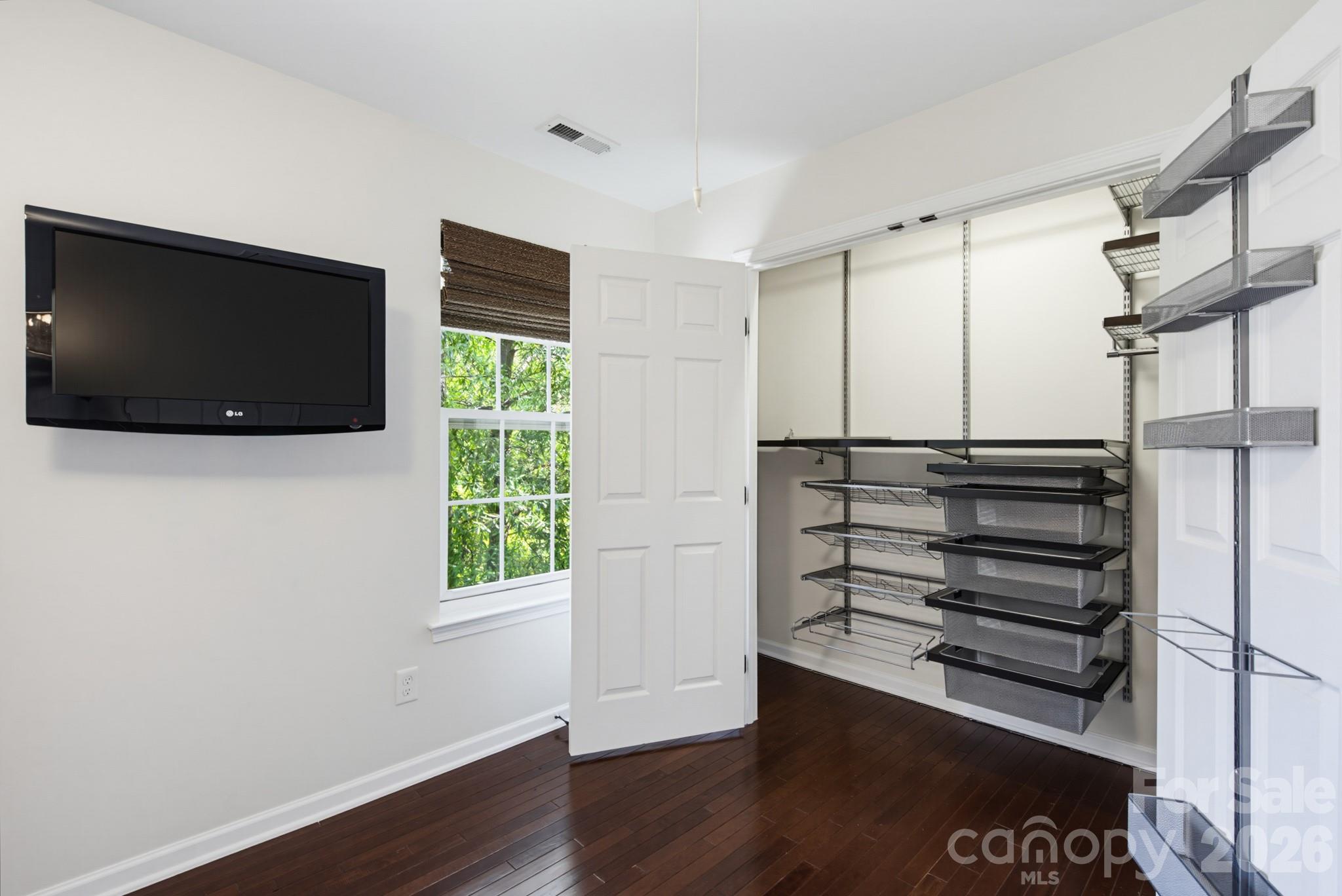 225 Lincoln Street — Charlotte