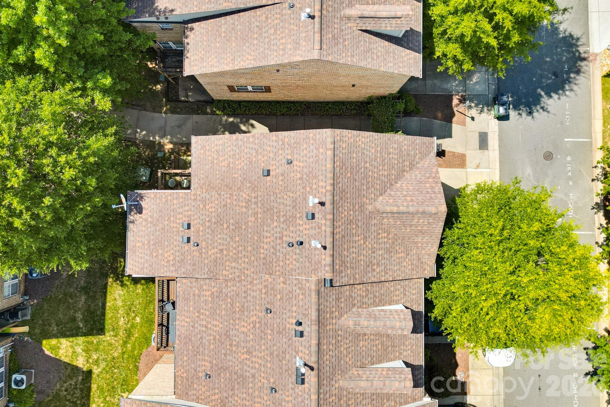 225 Lincoln Street — Charlotte
