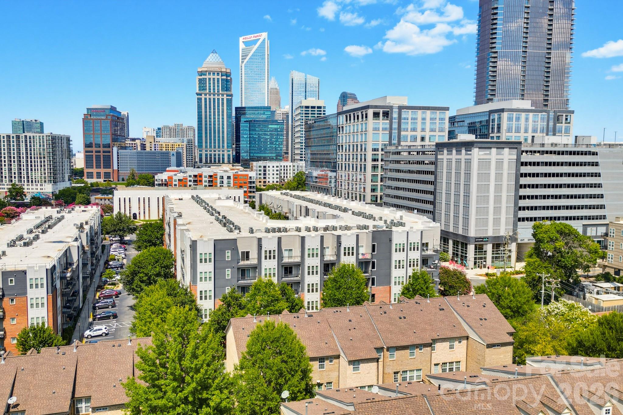 225 Lincoln Street — Charlotte