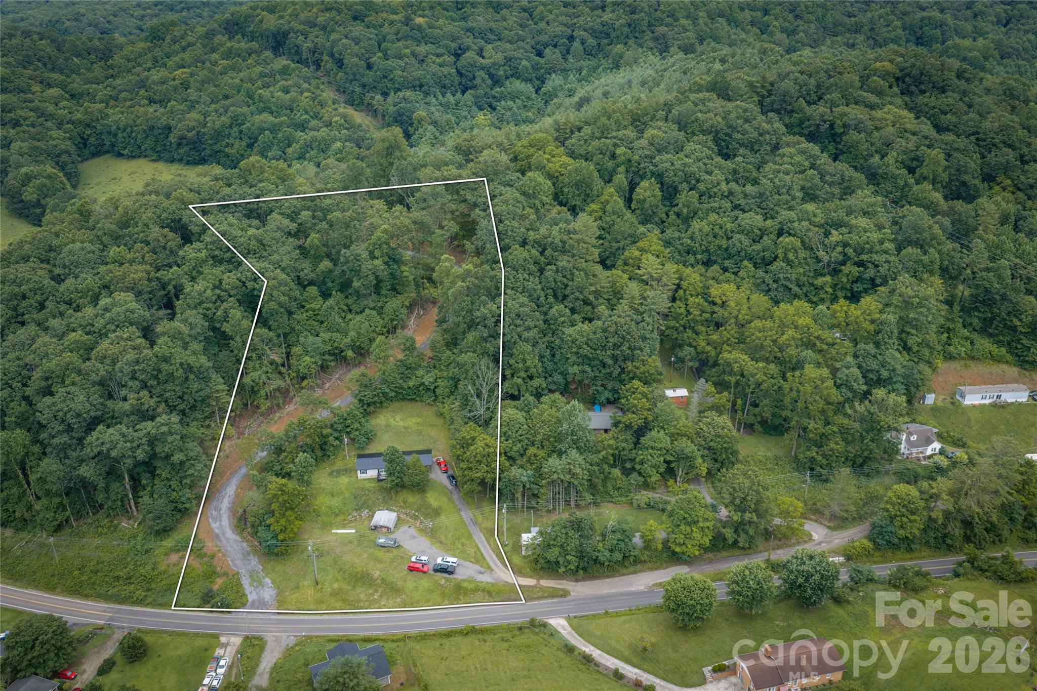 7 Wid Smith Road — Burnsville