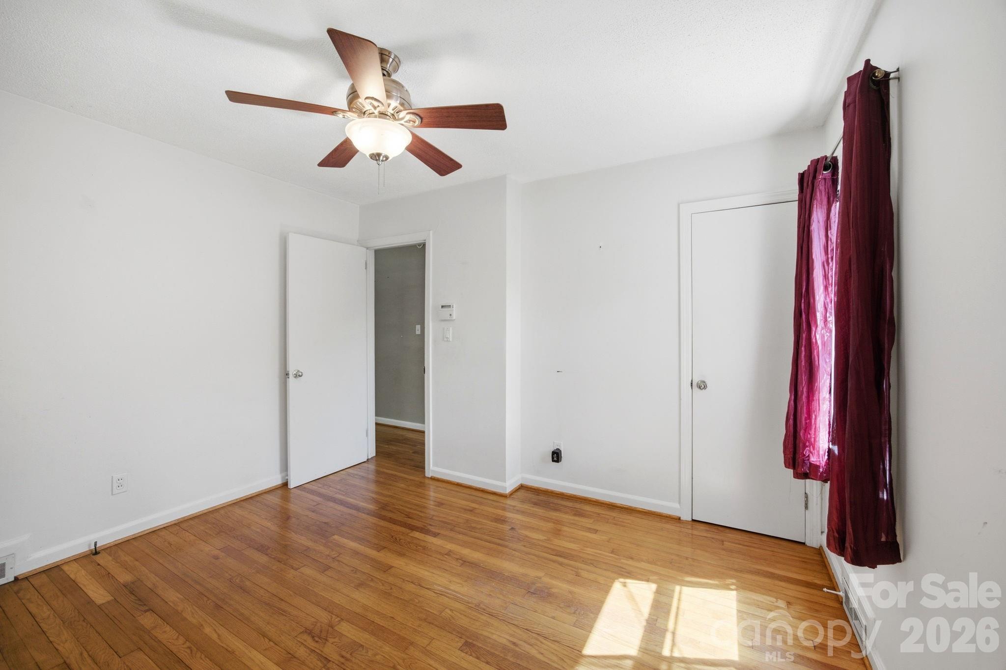 3129 Iredell Drive — Charlotte
