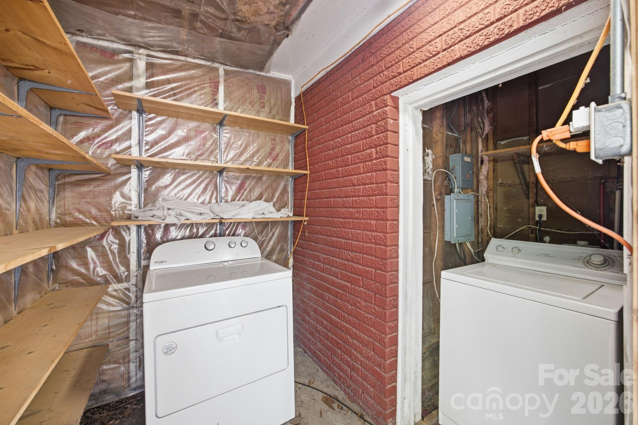 3129 Iredell Drive — Charlotte