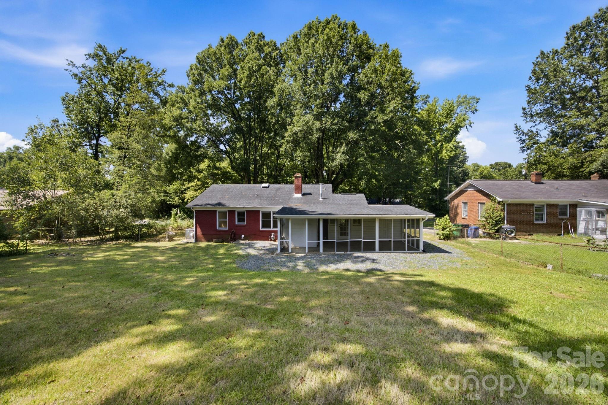 3129 Iredell Drive — Charlotte