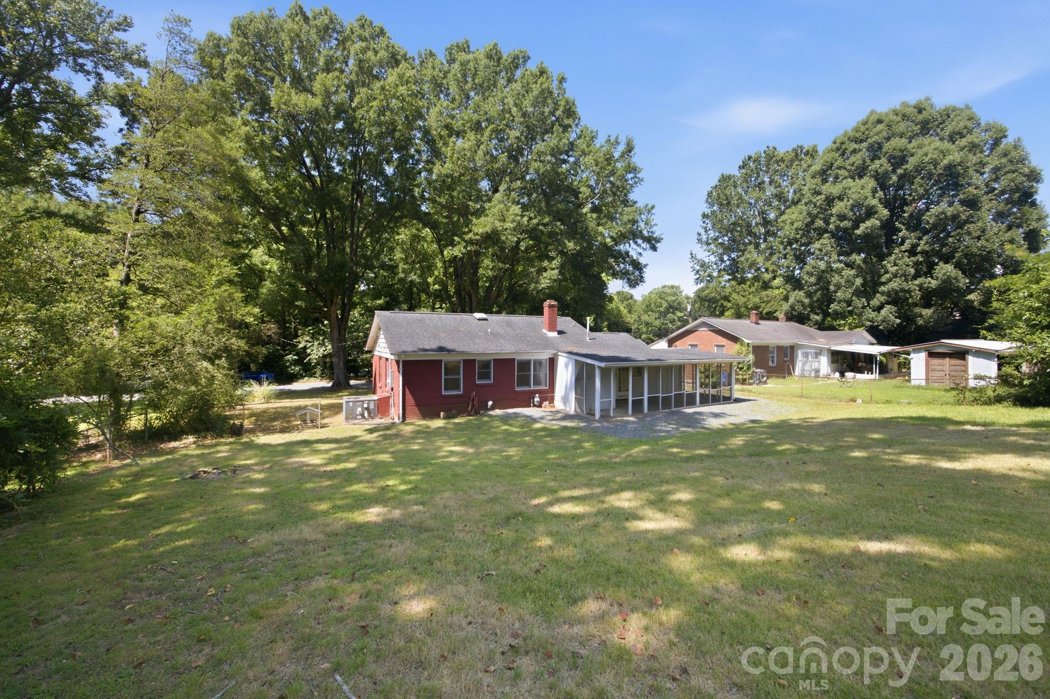 3129 Iredell Drive — Charlotte