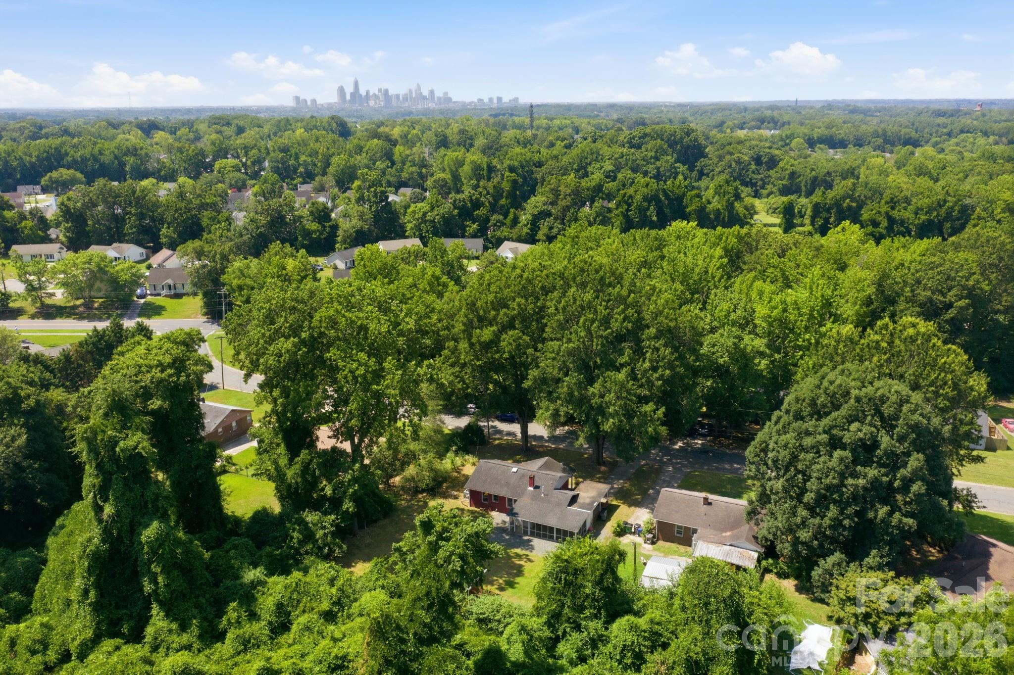3129 Iredell Drive — Charlotte