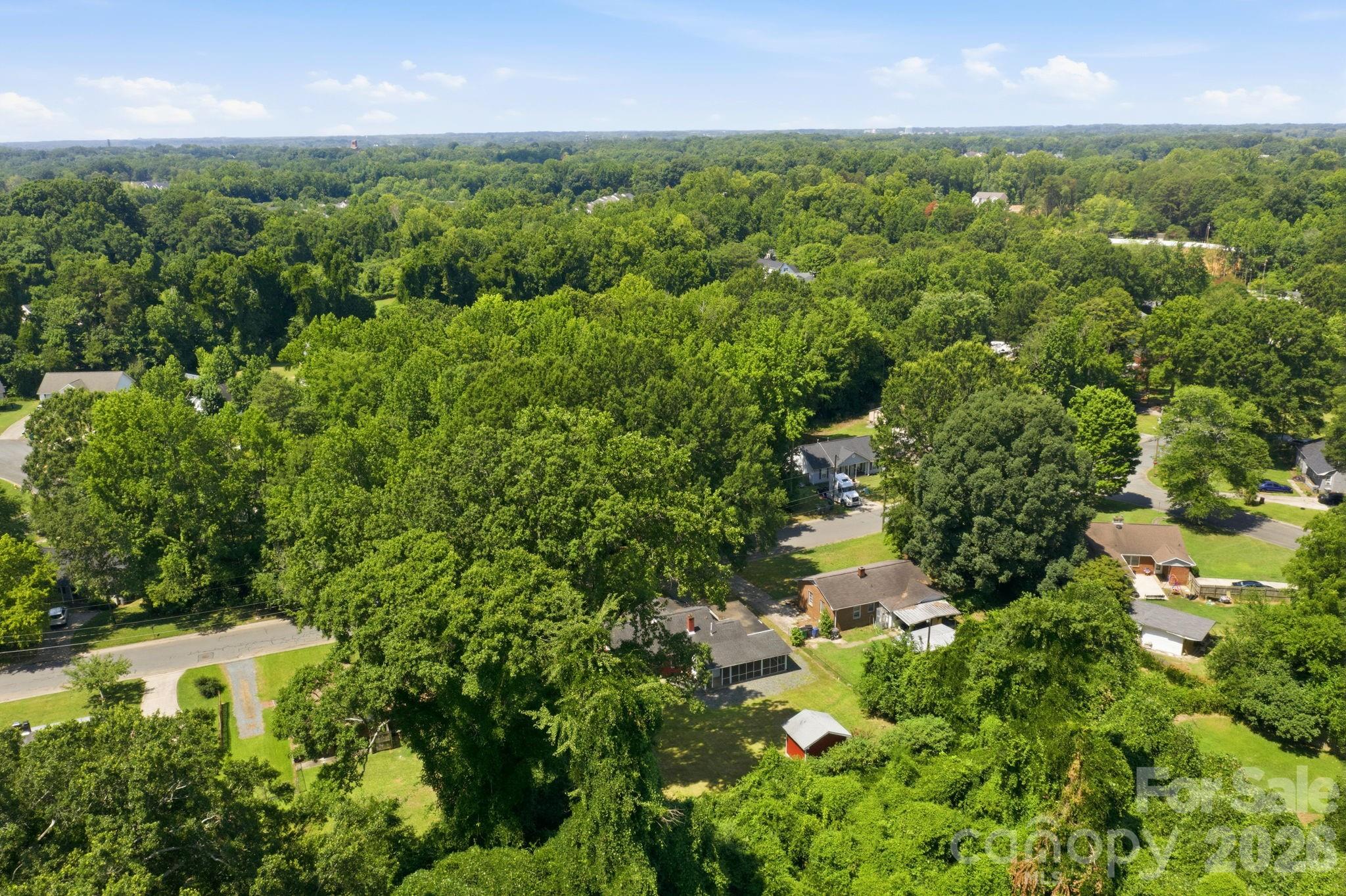 3129 Iredell Drive — Charlotte