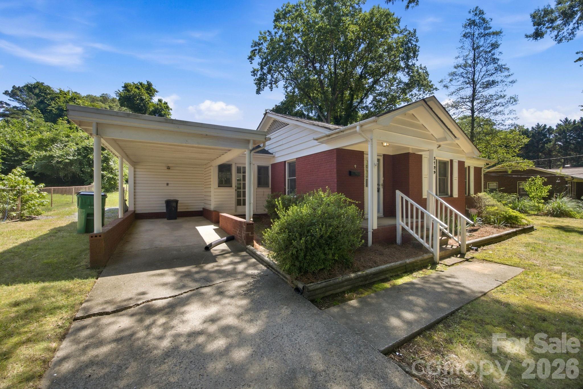 3129 Iredell Drive — Charlotte