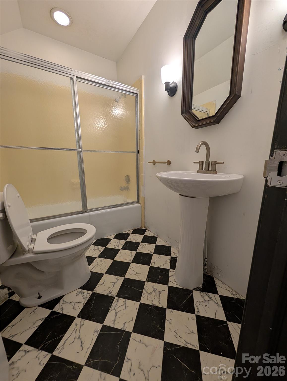 571 Piedmont Road — Rutherfordton