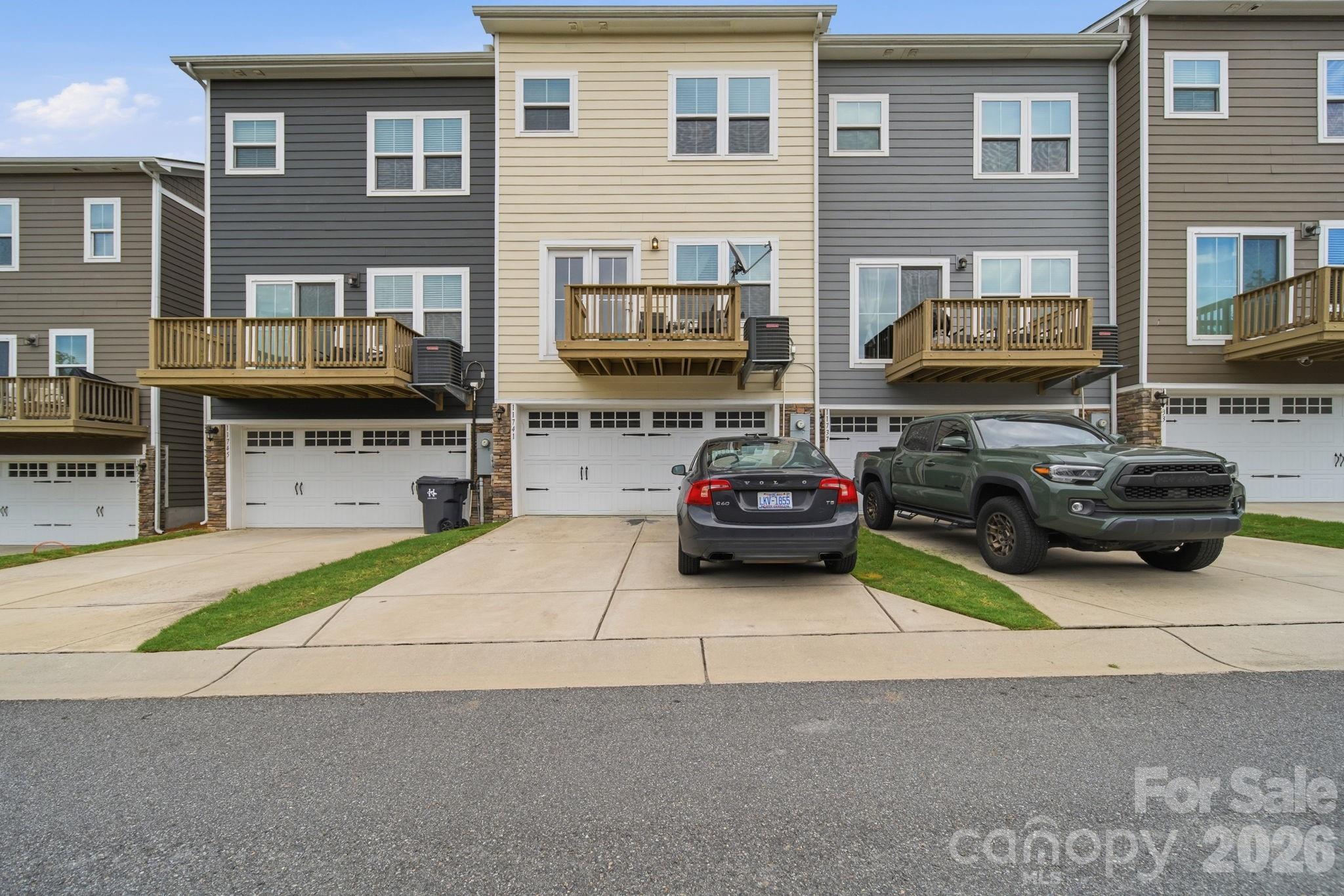 11741 Blessington Road — Huntersville