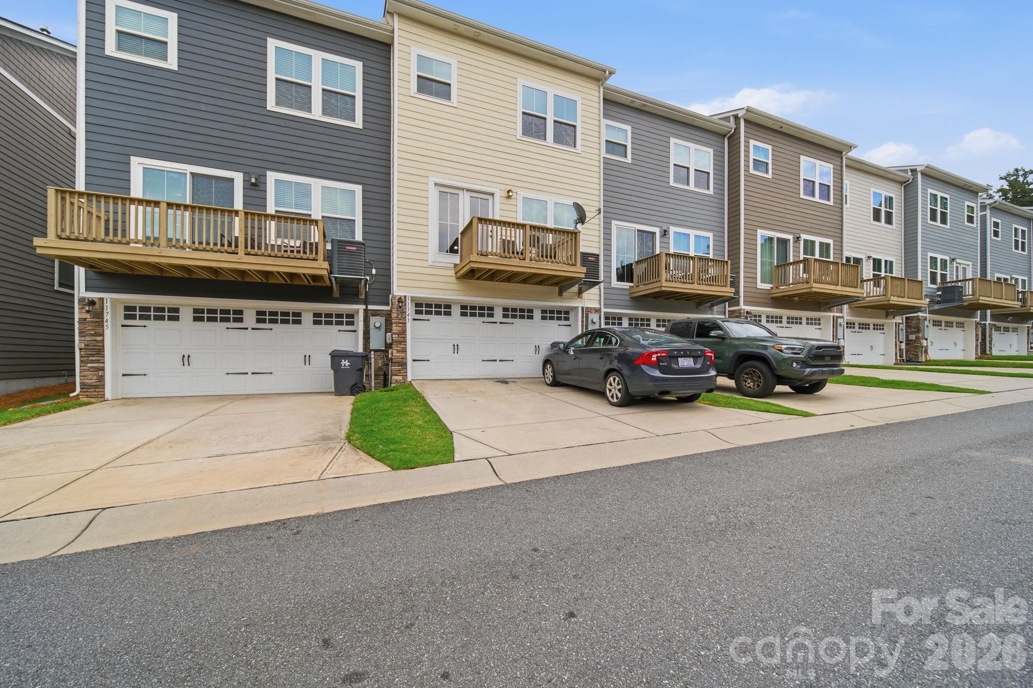 11741 Blessington Road — Huntersville