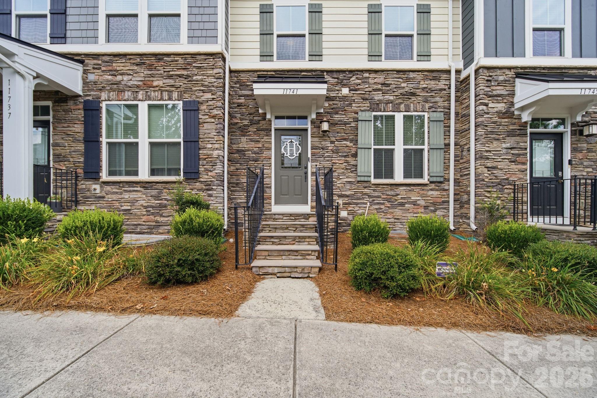 11741 Blessington Road — Huntersville