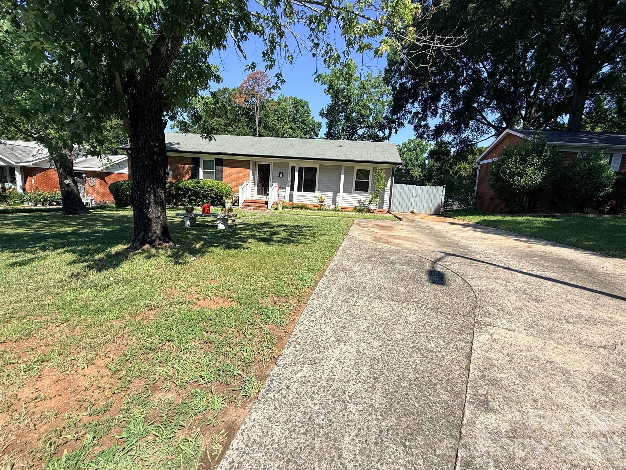 3626 Seaman Drive — Charlotte