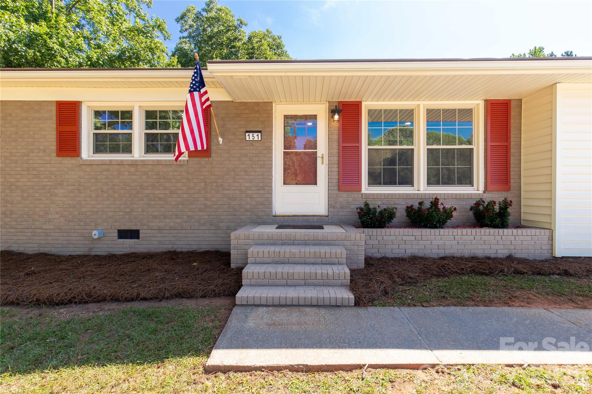 151 Old Gregory Lane — Lancaster