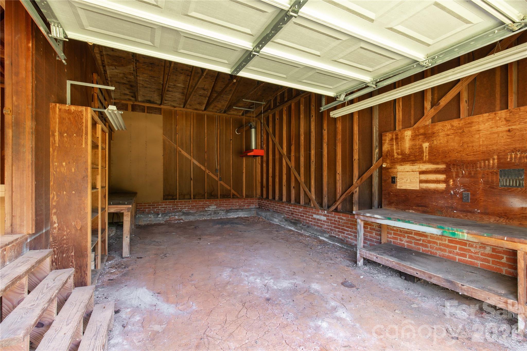 151 Old Gregory Lane — Lancaster