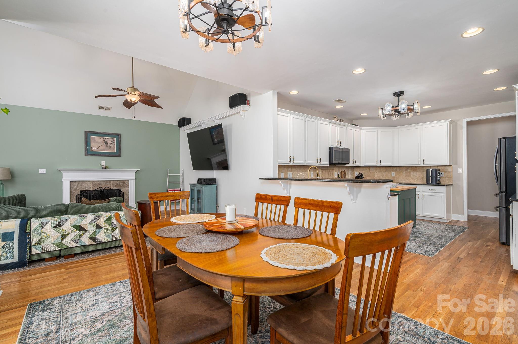 961 Colleton Meadow Drive #37 — Clover