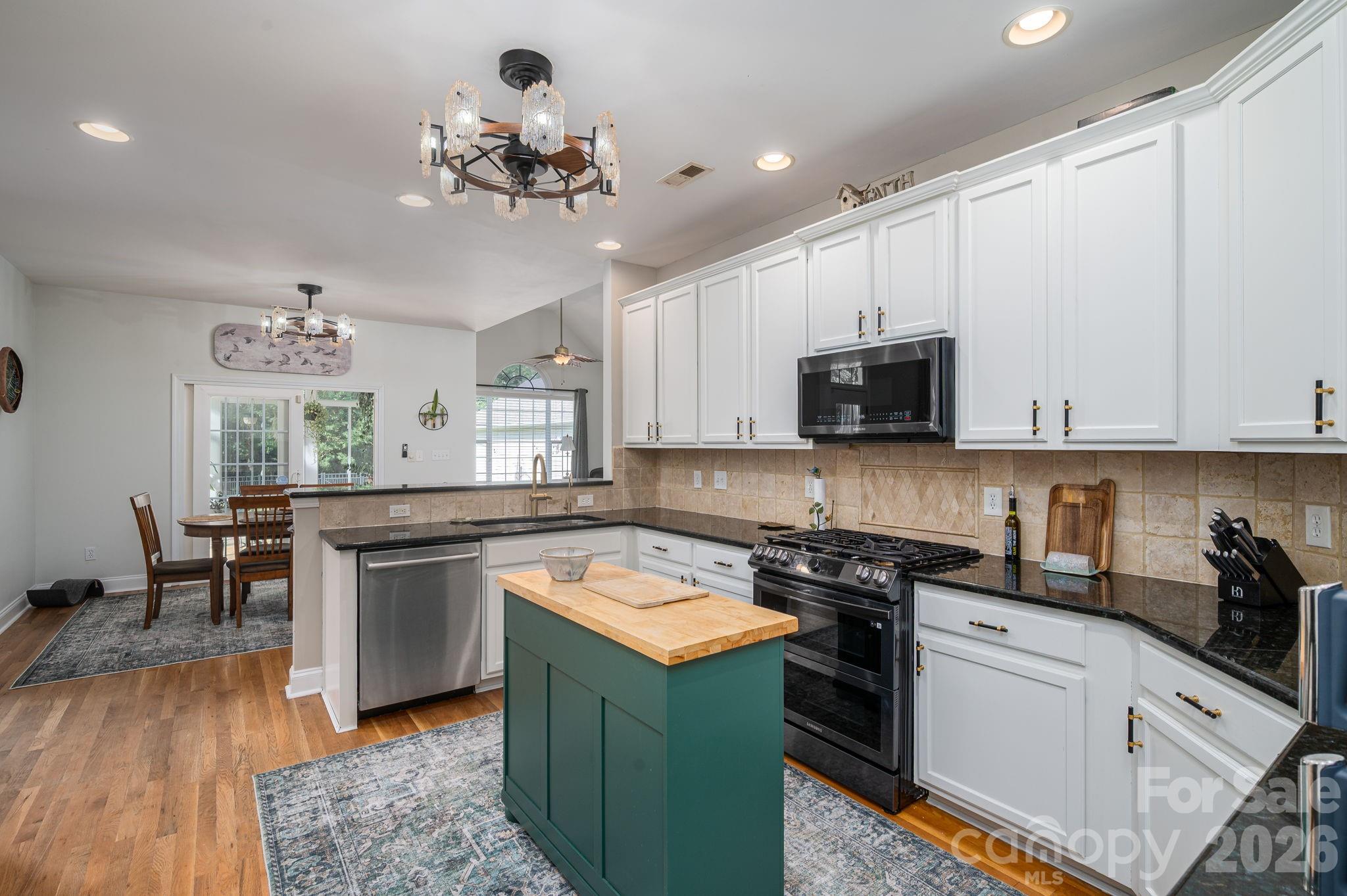 961 Colleton Meadow Drive #37 — Clover