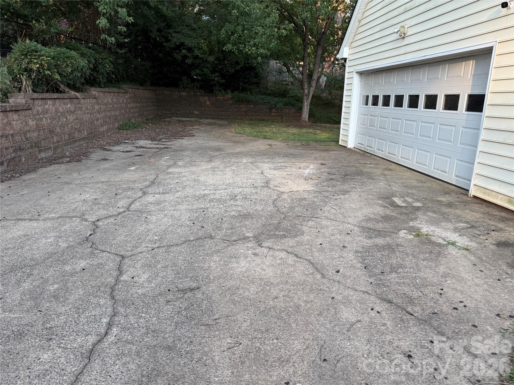2960 8th Street Court NE — Hickory