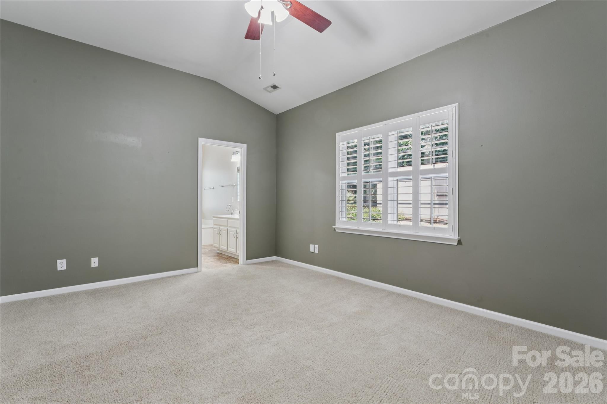 10906 Chamberlain Hall Court — Charlotte