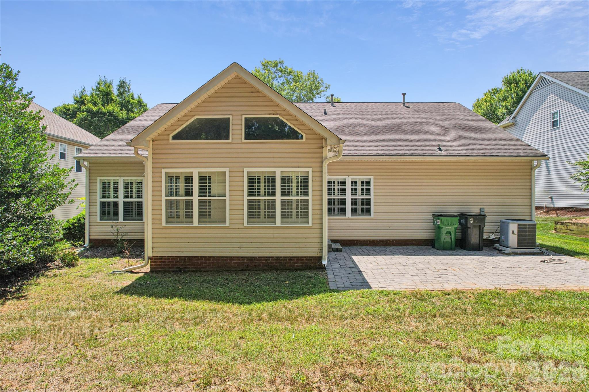 10906 Chamberlain Hall Court — Charlotte