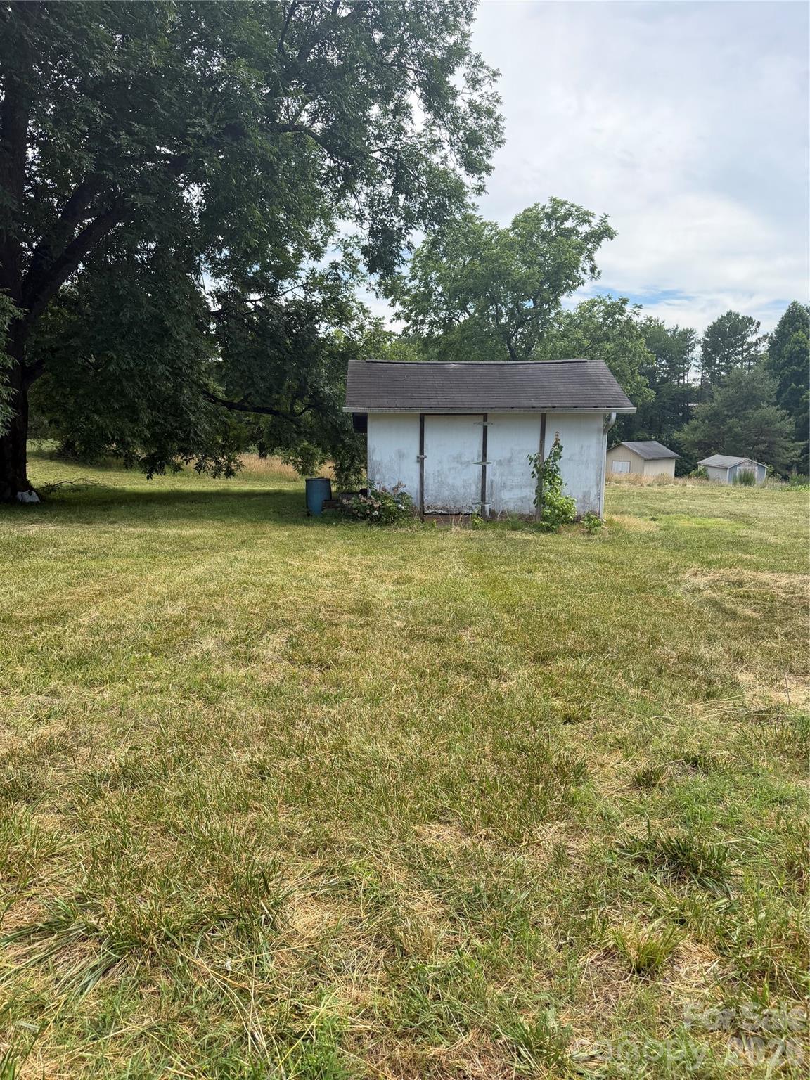135 Goodman Road — Troutman
