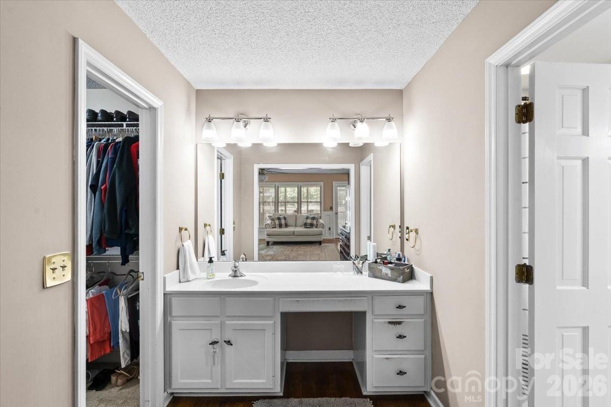 14410 Youngblood Road — Charlotte