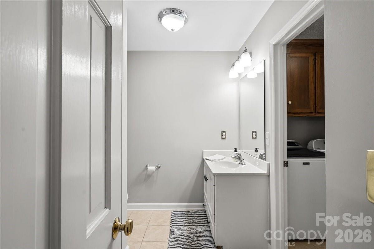 14410 Youngblood Road — Charlotte