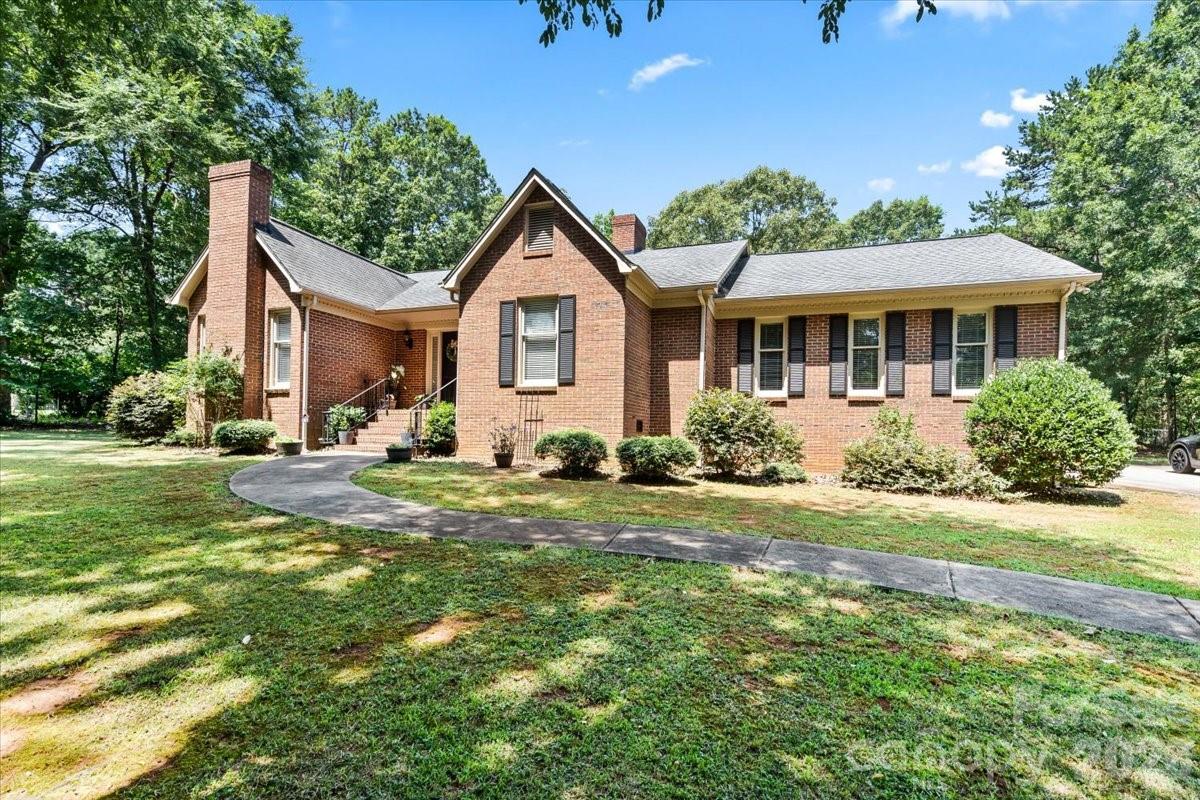 14410 Youngblood Road — Charlotte