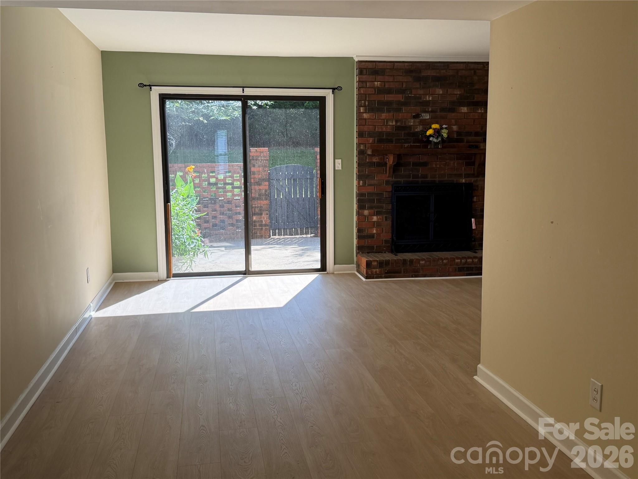 2705 N Center Street #46 — Hickory