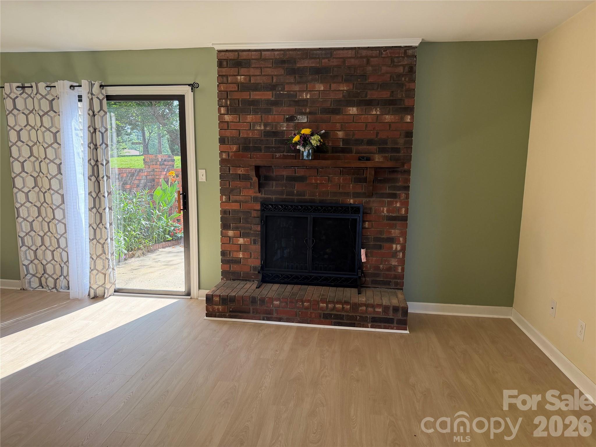 2705 N Center Street #46 — Hickory