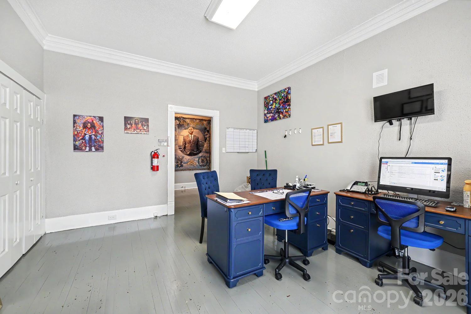 601 College Avenue SW — Lenoir