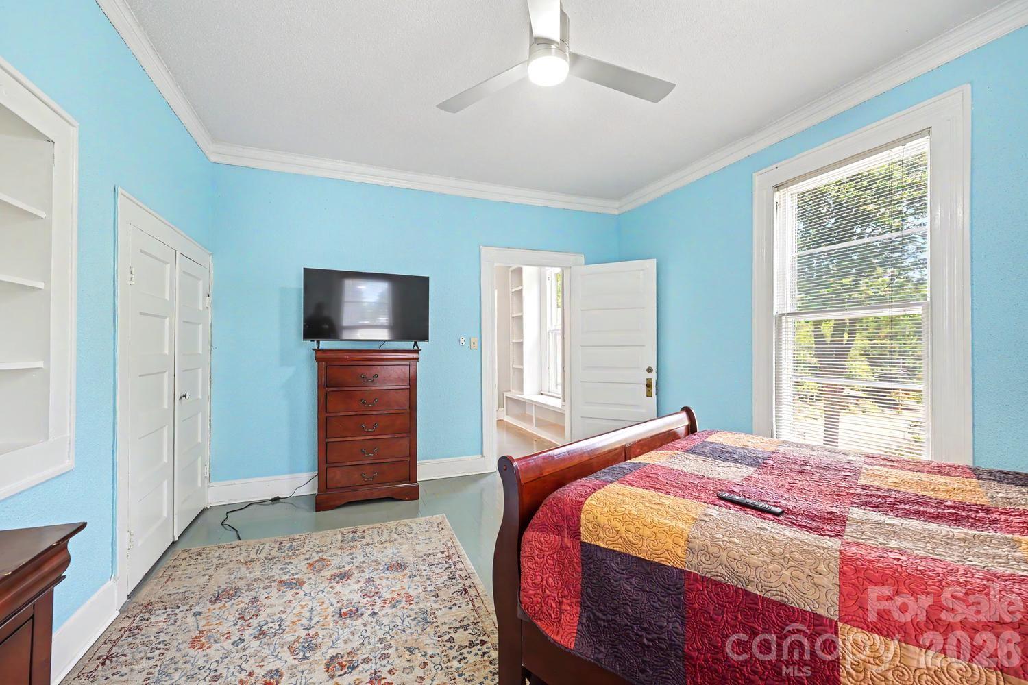 601 College Avenue SW — Lenoir