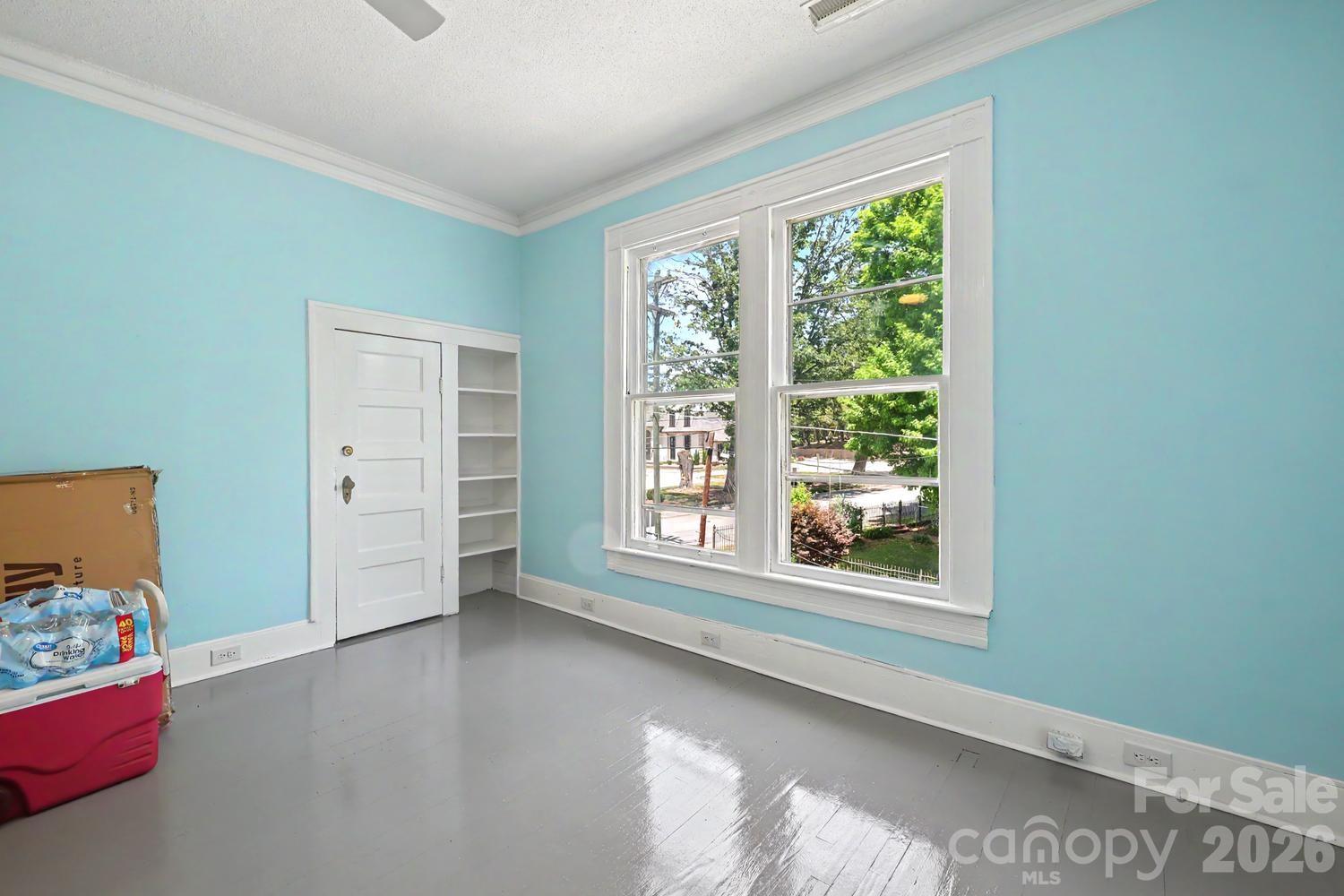 601 College Avenue SW — Lenoir