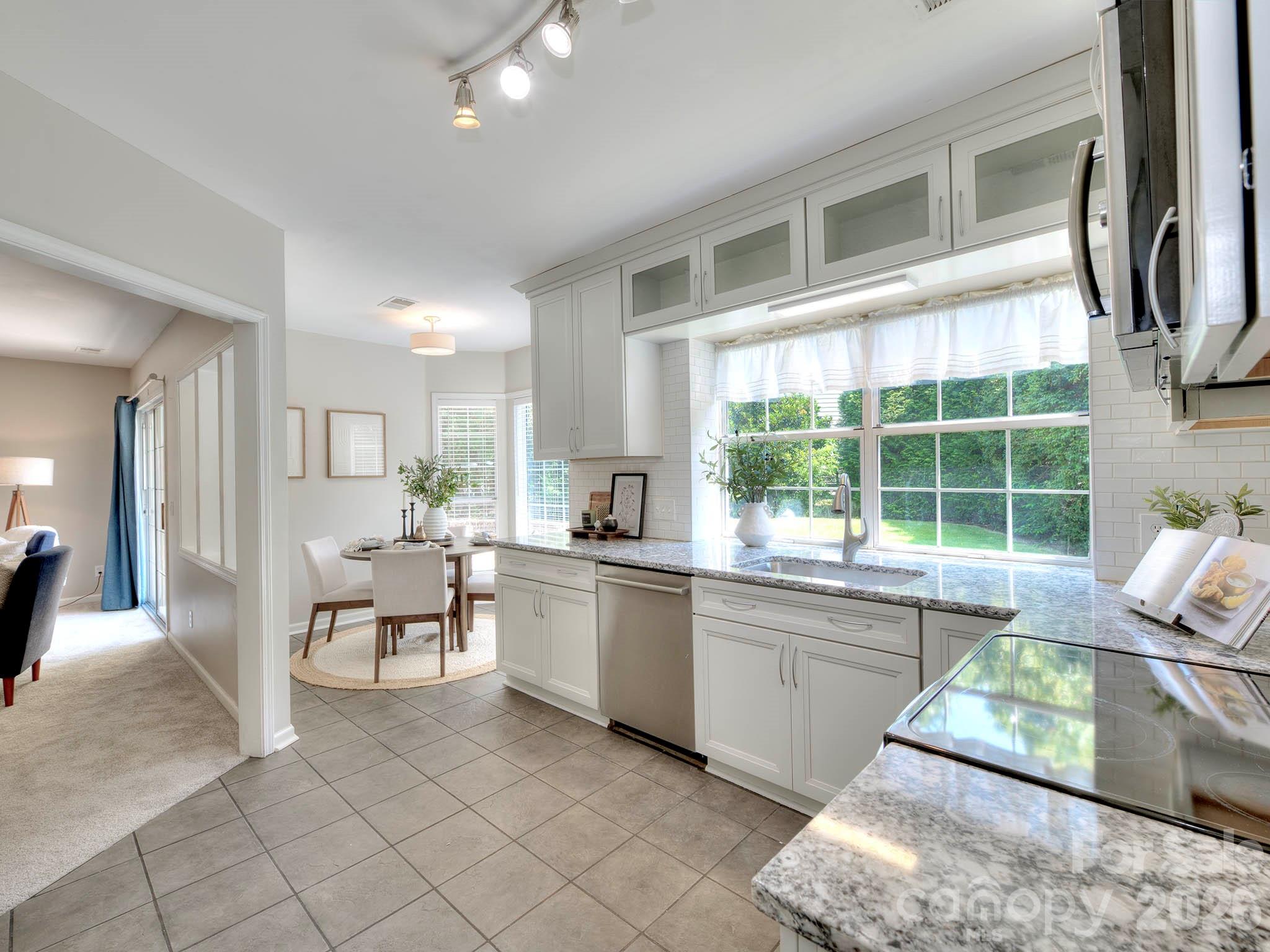 11206 Longhedge Lane — Charlotte