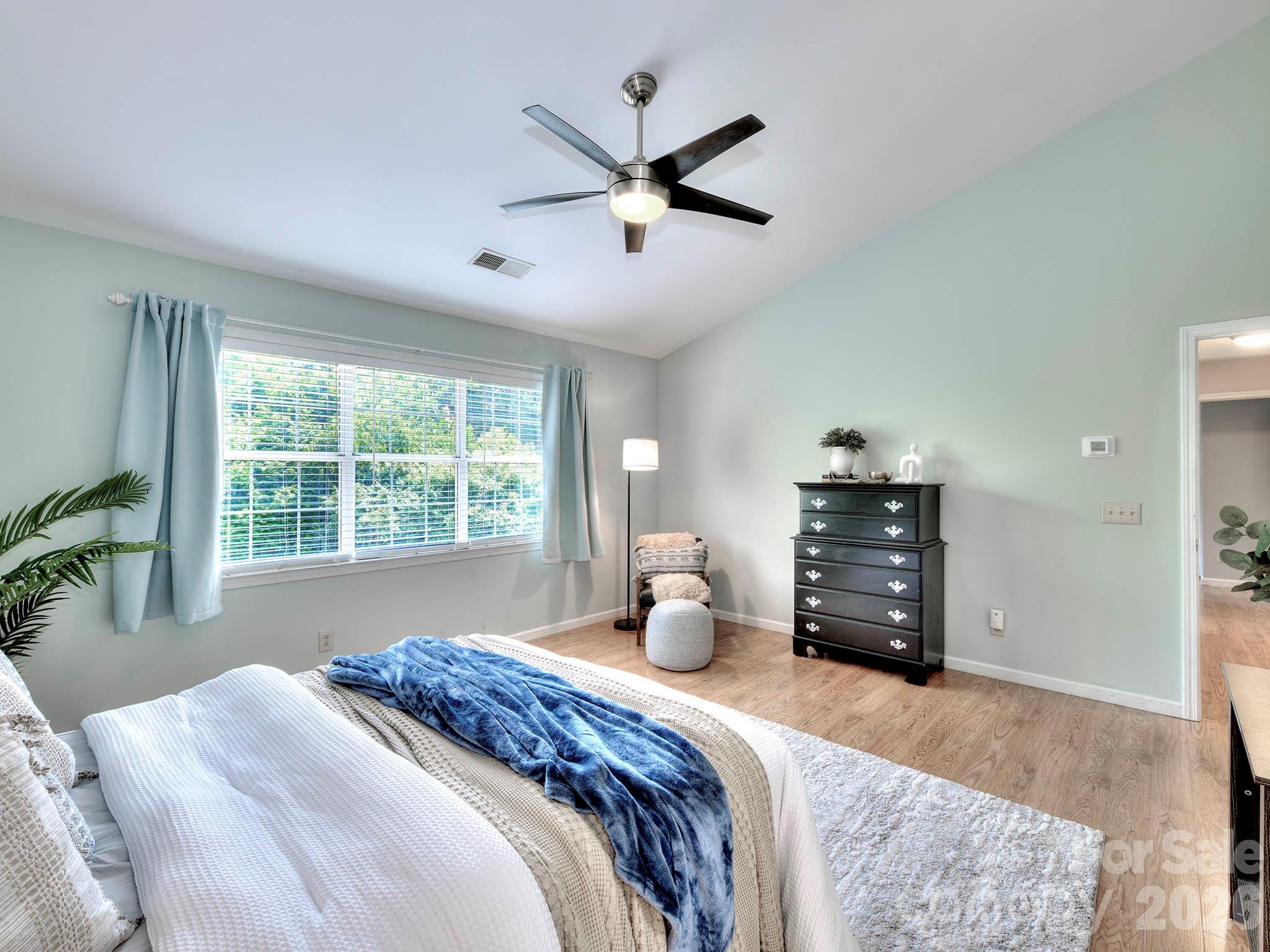 11206 Longhedge Lane — Charlotte
