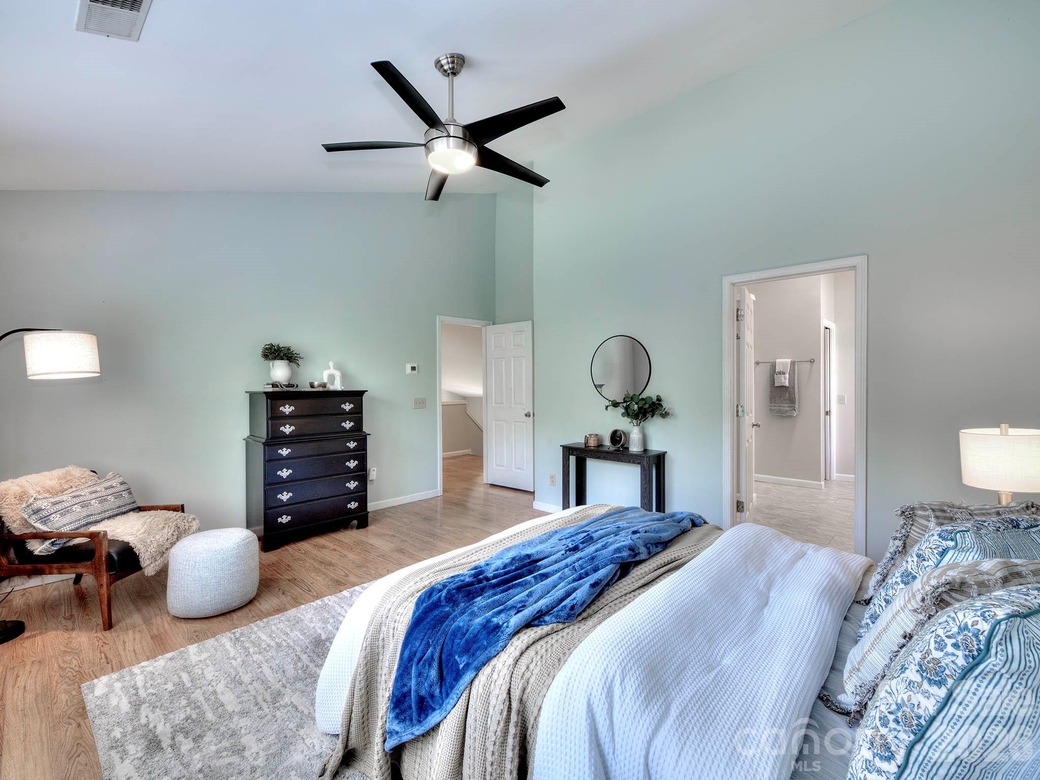 11206 Longhedge Lane — Charlotte