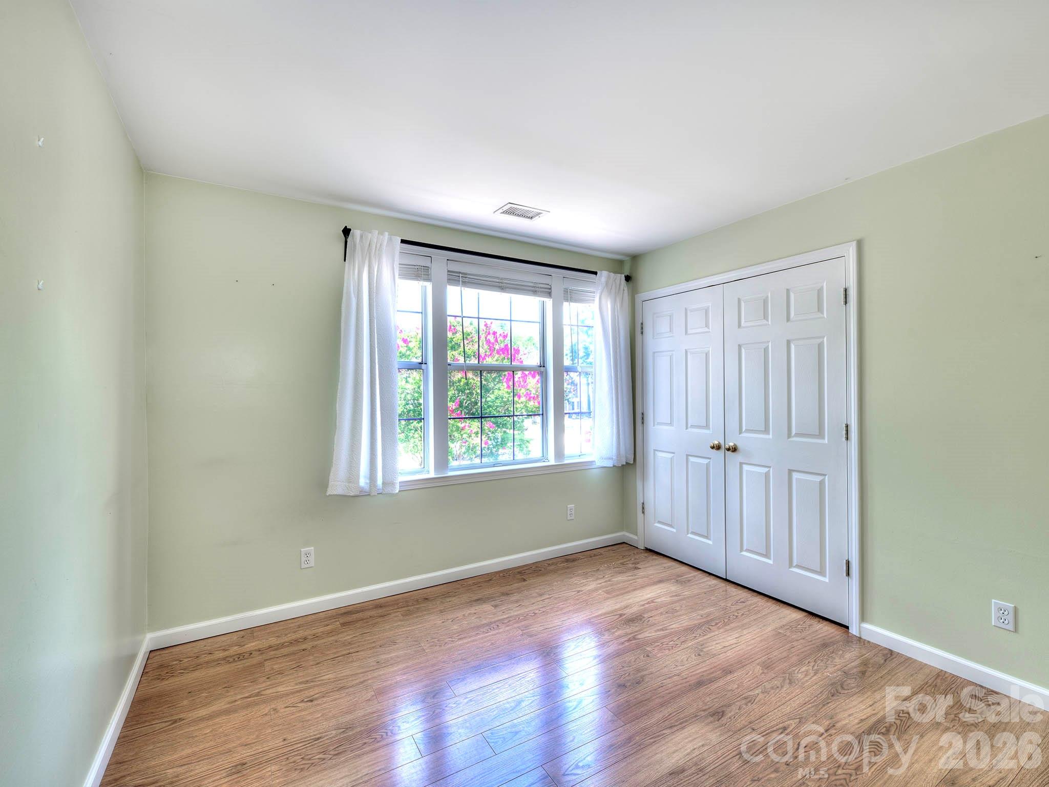 11206 Longhedge Lane — Charlotte