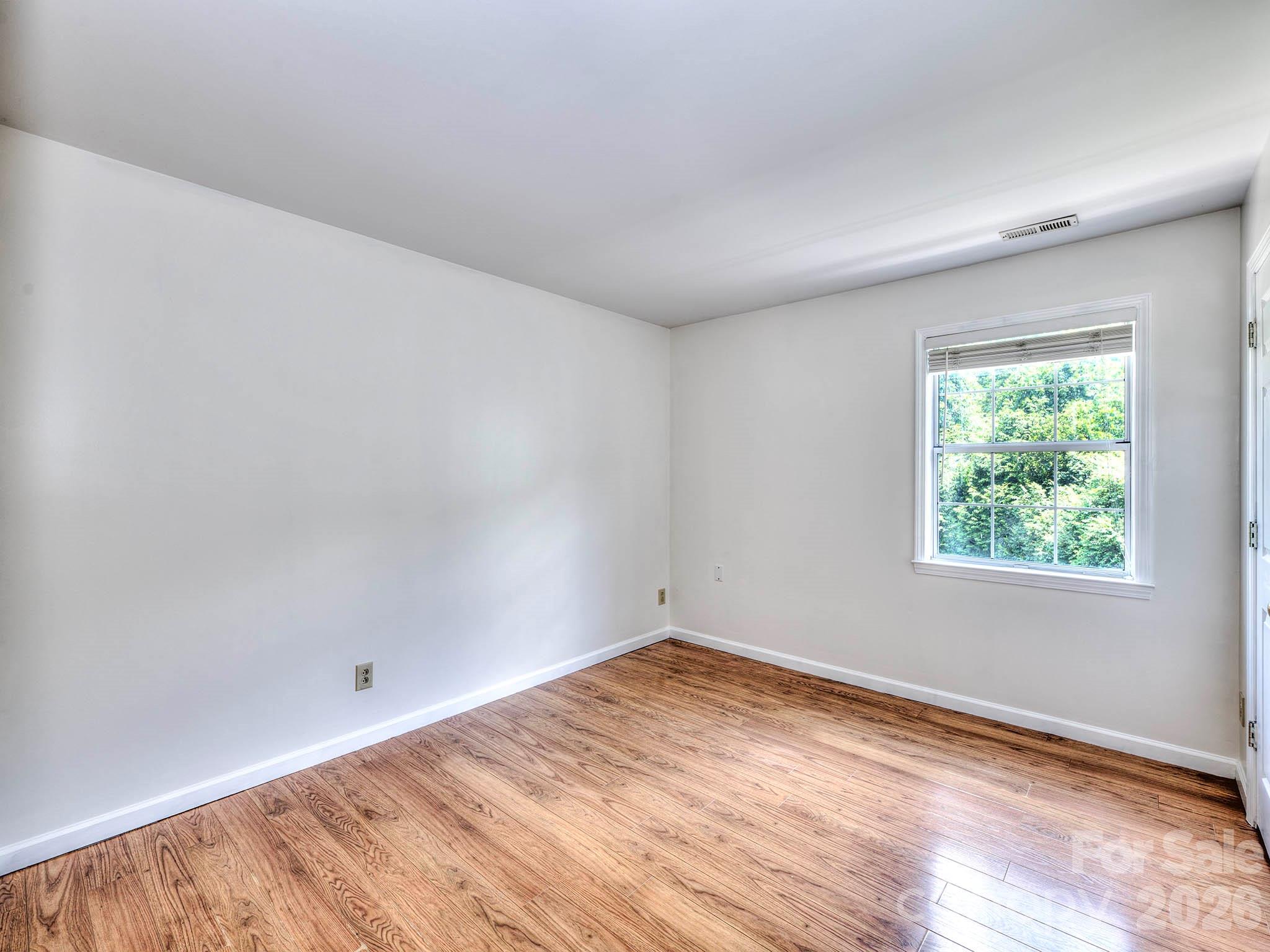 11206 Longhedge Lane — Charlotte