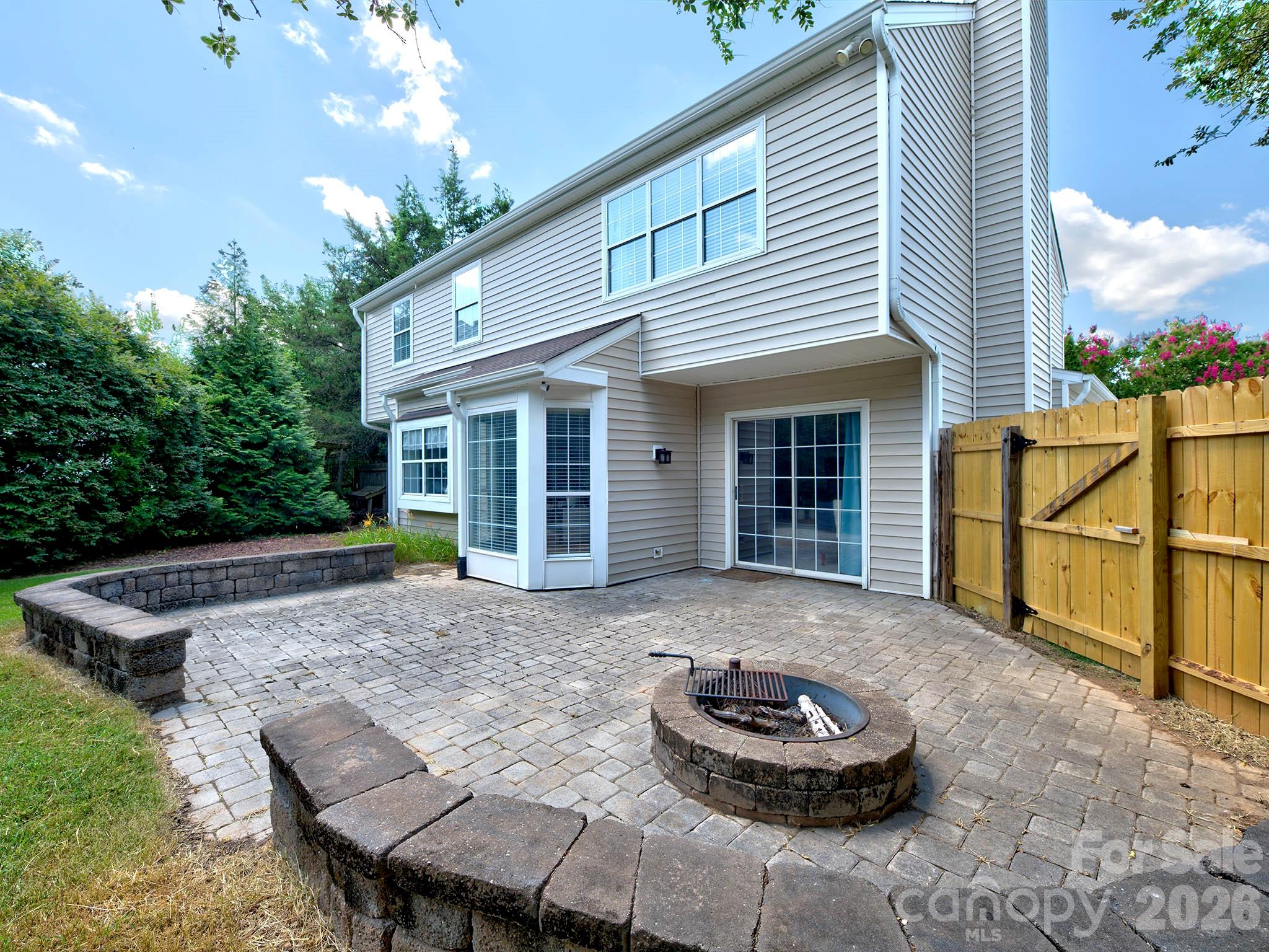 11206 Longhedge Lane — Charlotte