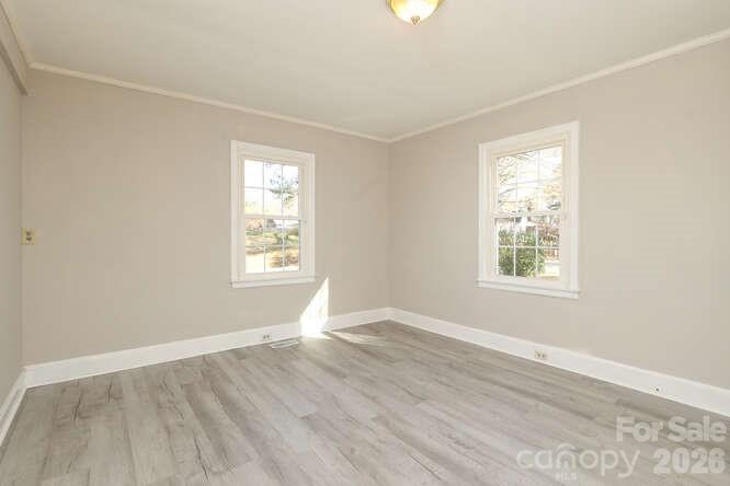 120 N Belvedere Avenue — Gastonia