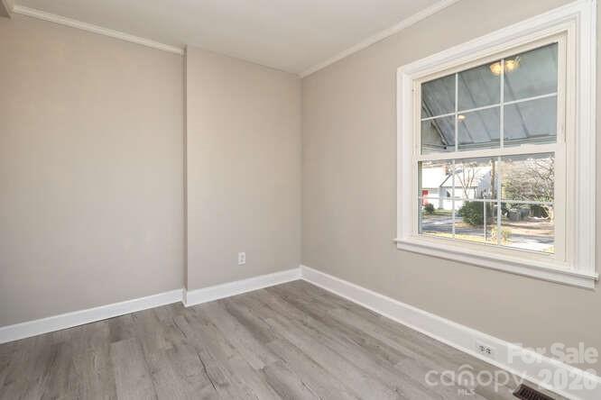 120 N Belvedere Avenue — Gastonia