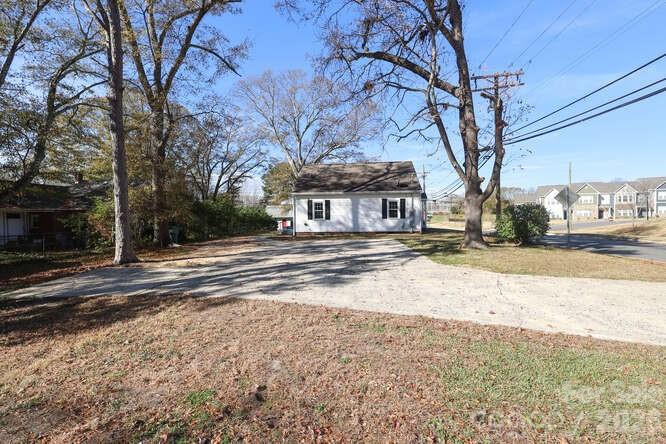 120 N Belvedere Avenue — Gastonia