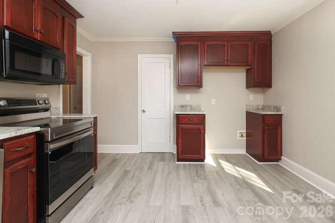 120 N Belvedere Avenue — Gastonia
