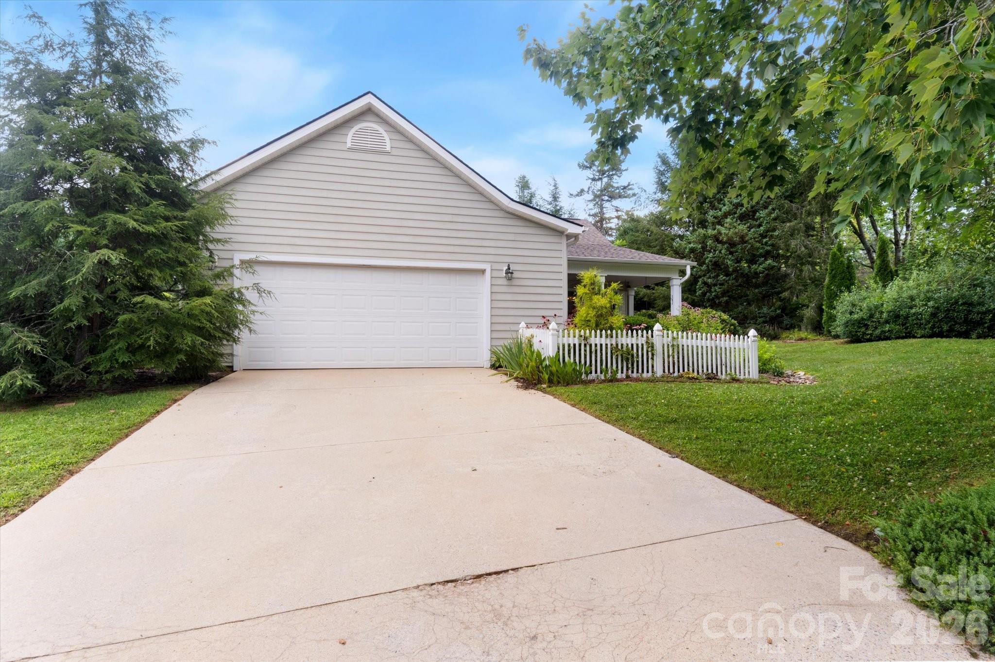 36 Sheffield Place — Brevard