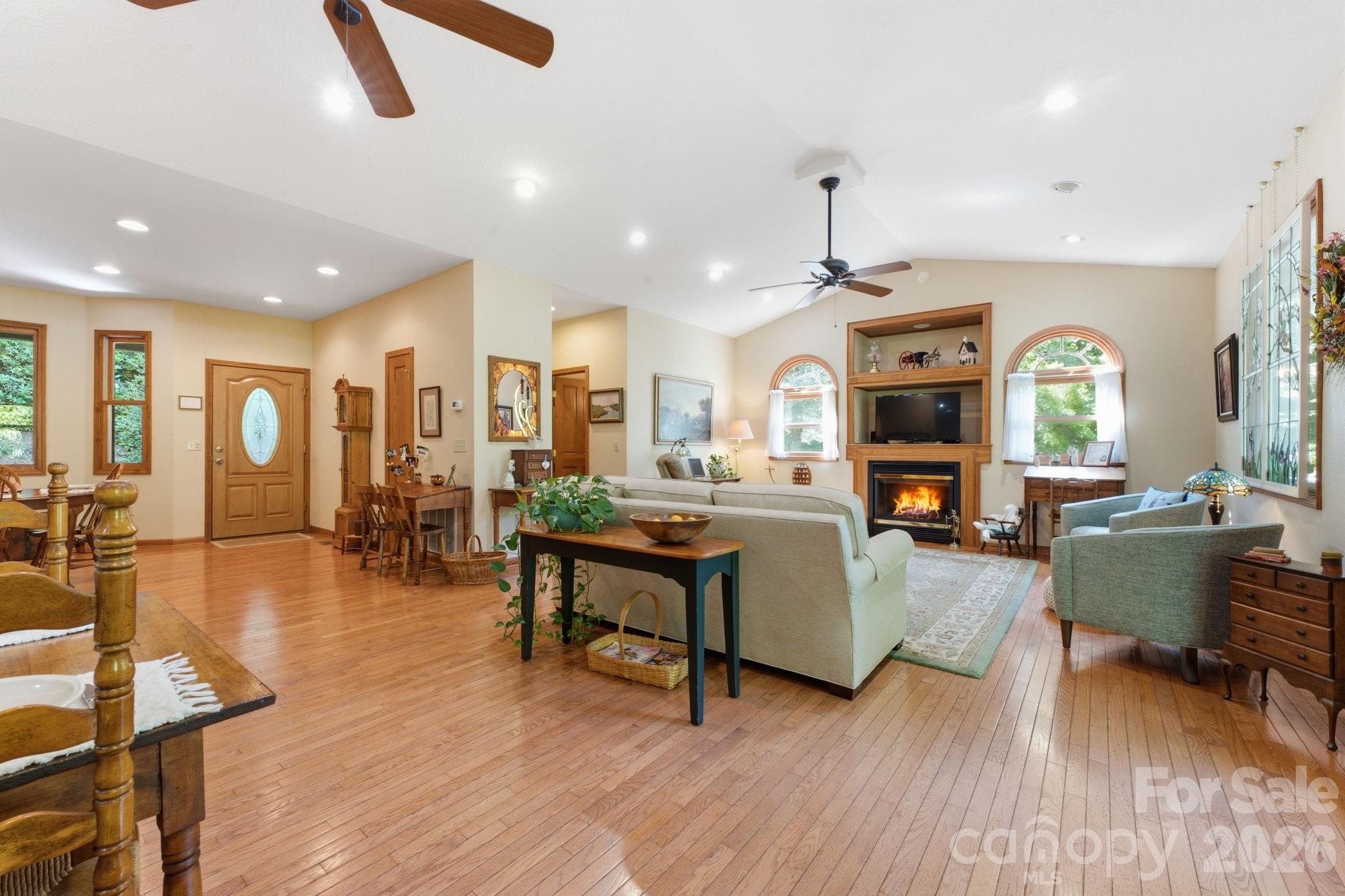 121 Forest Run Rd Forest Run Road #121 Forest Run Rd — Whittier