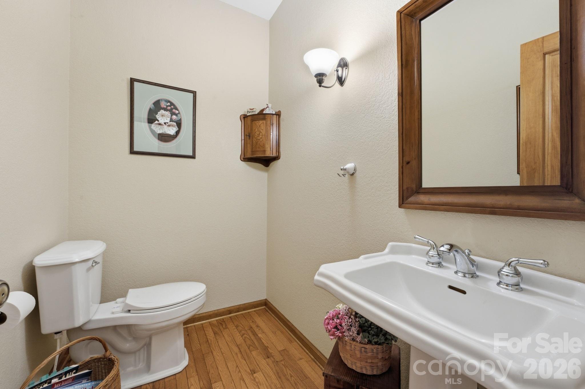 121 Forest Run Rd Forest Run Road #121 Forest Run Rd — Whittier