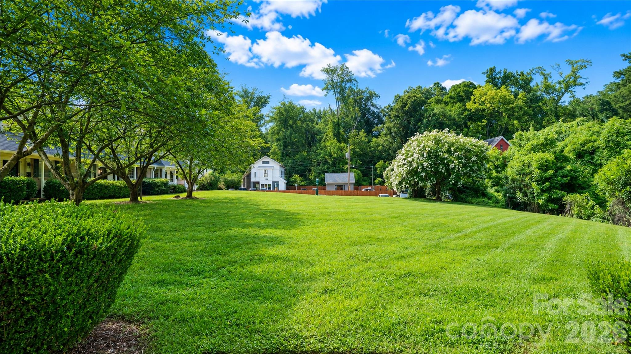1224 Green Oaks Lane #F — Charlotte